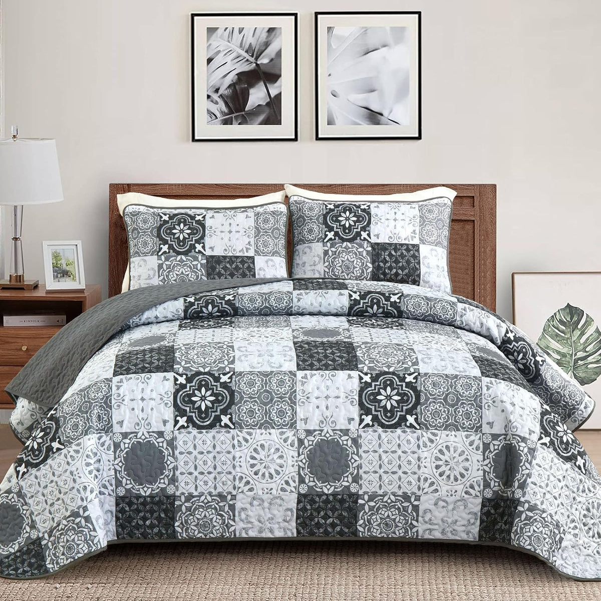 Grey Black Quilt Set, Boho Plaid Patchwork Bedspreads Coverlet Set, 3 Pieces Soft Lightweight Microfiber