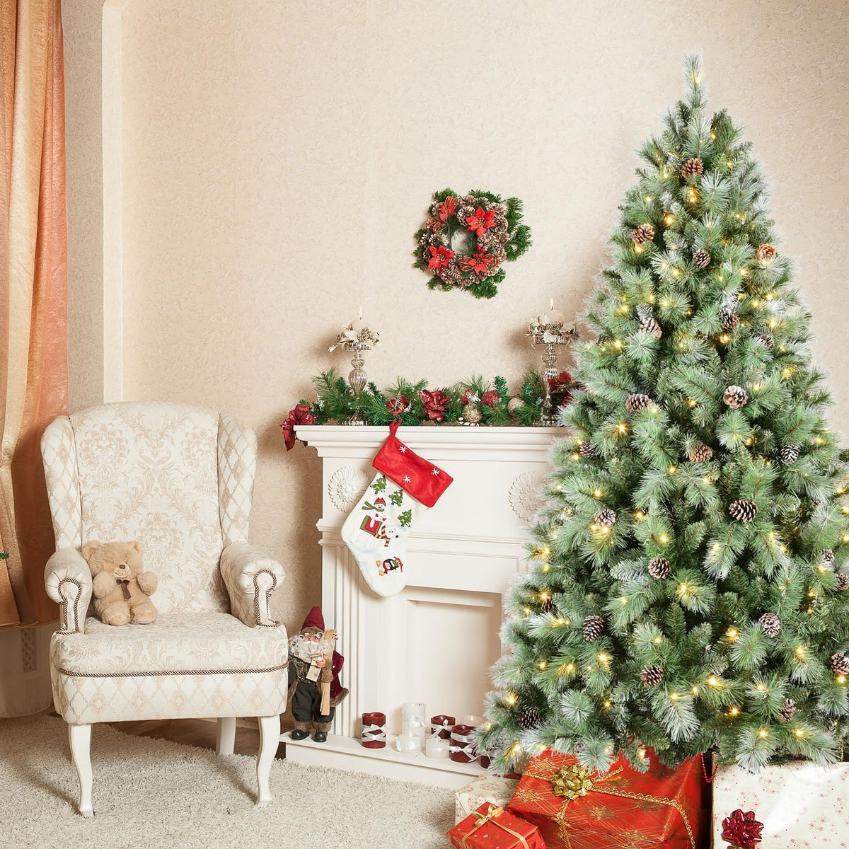 Christmas Tree, 5 to 9 ft, Pine Cones, PVC & Hard Needle, Green