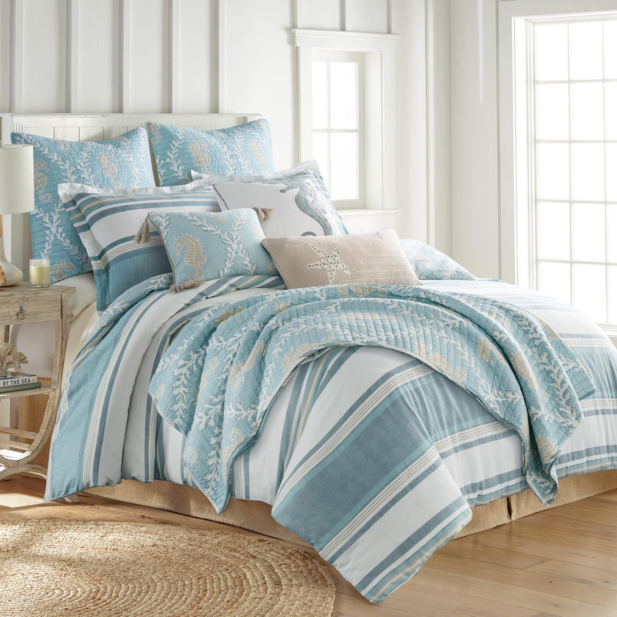 Kailua Duvet Set - Duvet Cover (90x94in.) + Two Standard Pillow Cases (20x26in.) - Stripe - Blue Teal