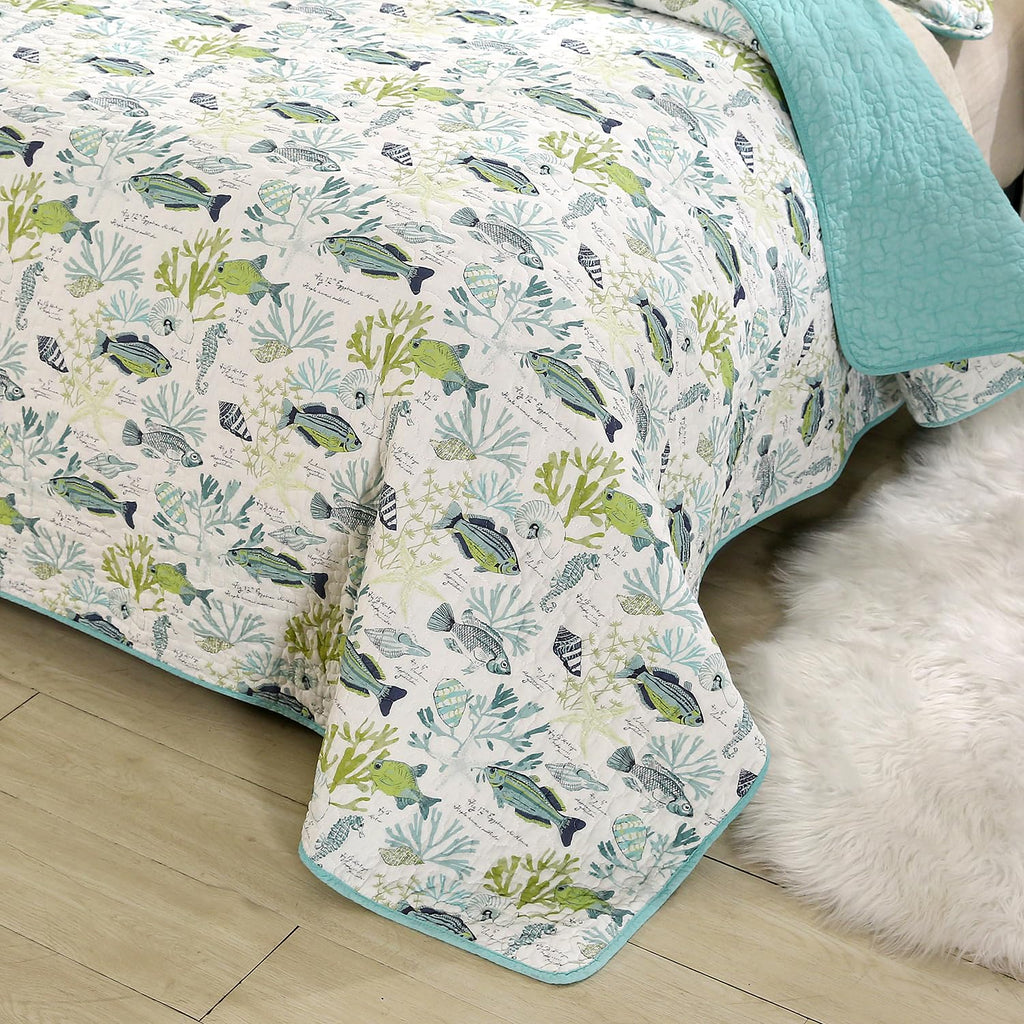 100% Cotton Coastal Quilt Set, Reversible