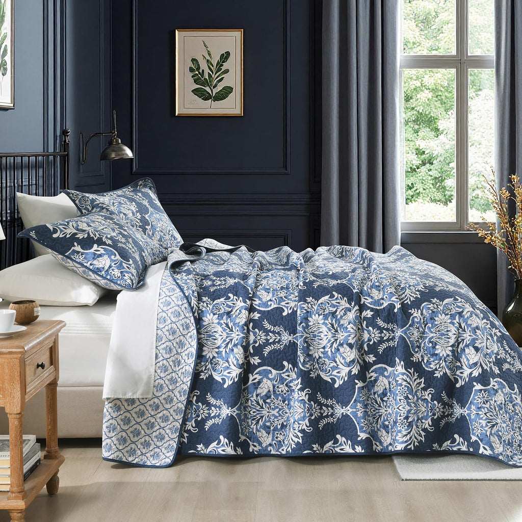 Quilts, Vintage Damask Floral Quilt Set, Navy/Beige