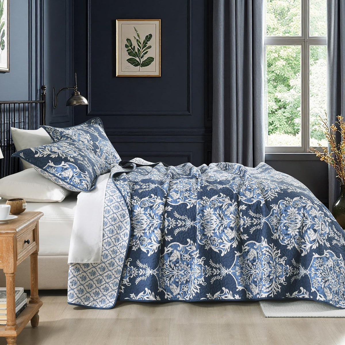 Quilts, Vintage Damask Floral Quilt Set, Navy/Beige