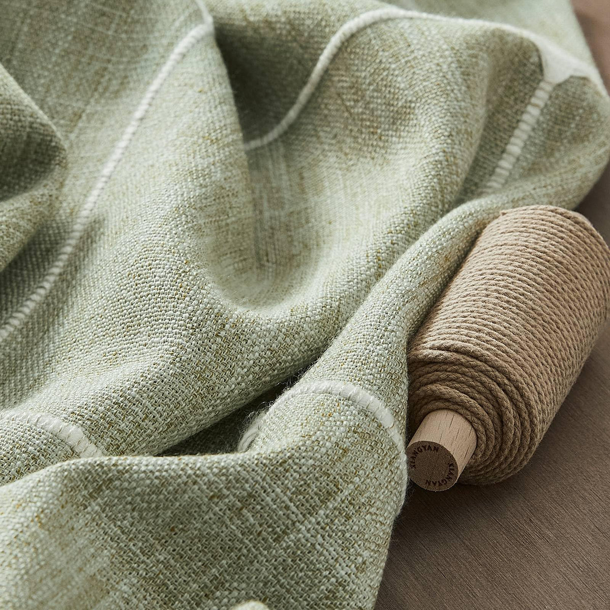 Boho Round Grid Tablecloth with Tassels, Green 60in