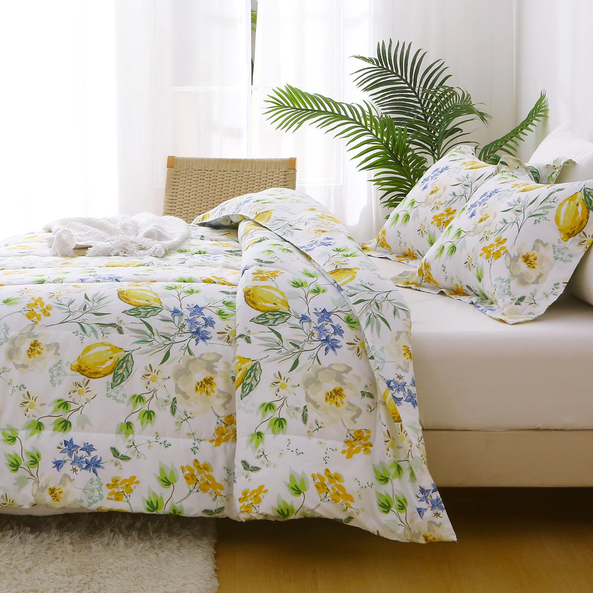 Floral Comforter Sets, Lemon Blossoms Patterned Bed in a Bag for All Seasons, 3-Piece Farmhouse Rustic