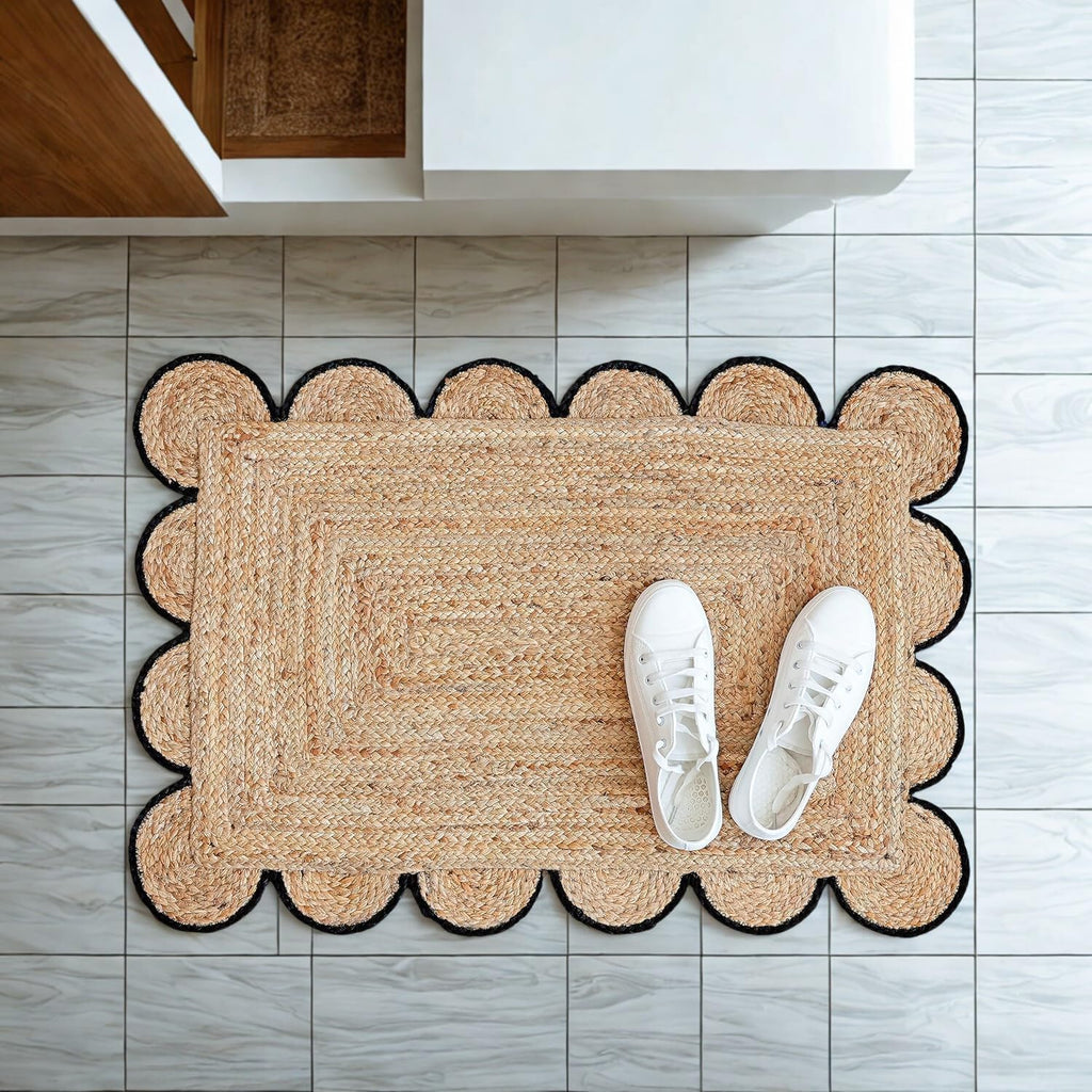 Scalloped Jute Area Rug - 2x3 Ft Natural Handwoven Rug with Black Trim - Farmhouse Boho Entryway Accent Rug Indoor
