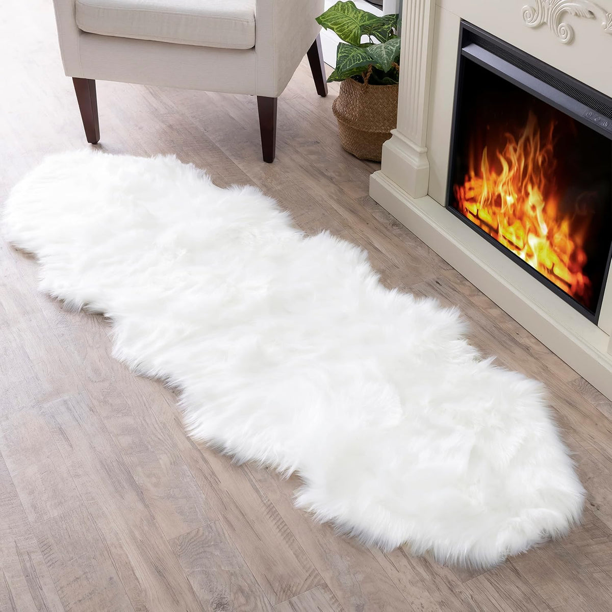 White Double Pelt Faux Sheepskin Rug, Thick and Soft Pile