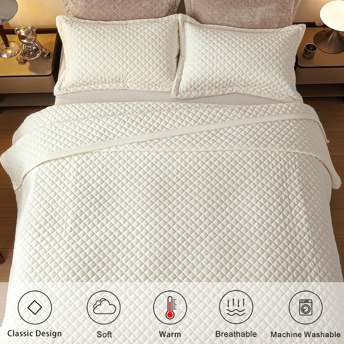 Velvet Quilt Set, Ultra Soft 3 Pieces Bedding with 2 Pillow Shams, Lightweight All Seasons Reversible
