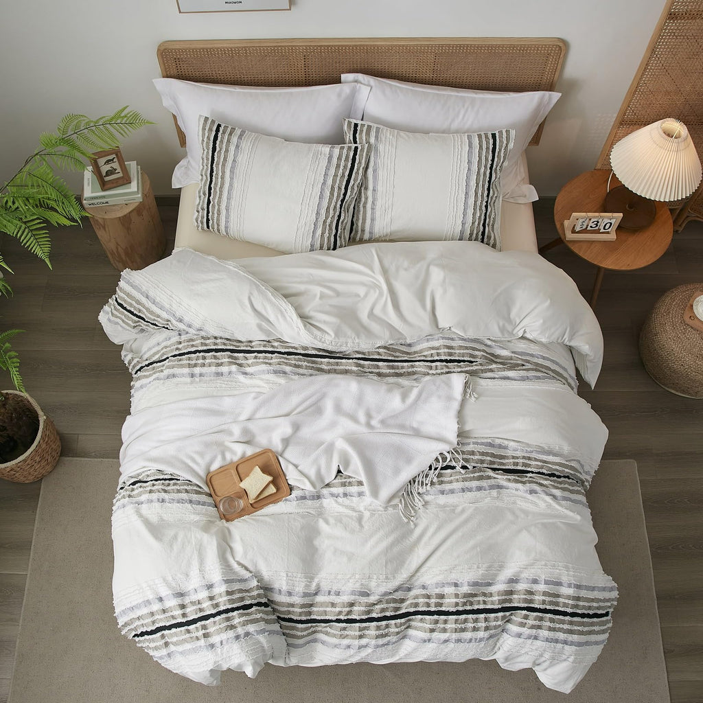 Tufted Stripe Ombre Duvet Cover with 2 Pillow Shams, No Comforter