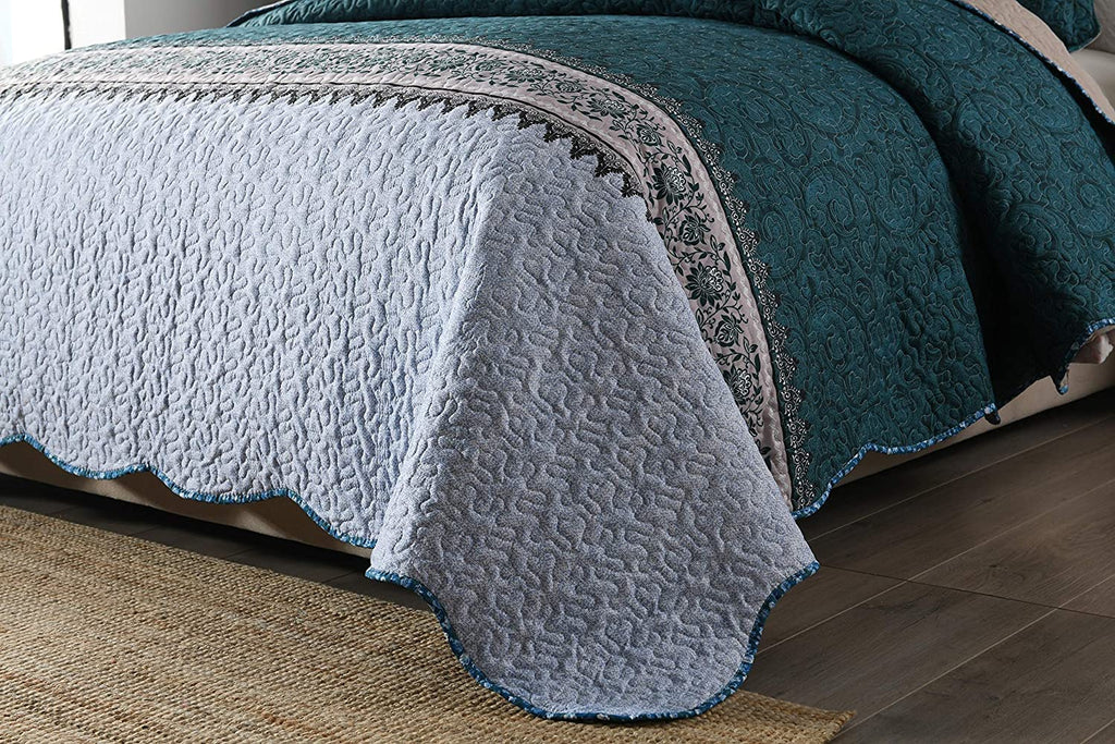 3-Piece Quilt Set Quilted Bedspread Oversized Microfiber Soft Lightweight Bedding Set with Shams for All Season