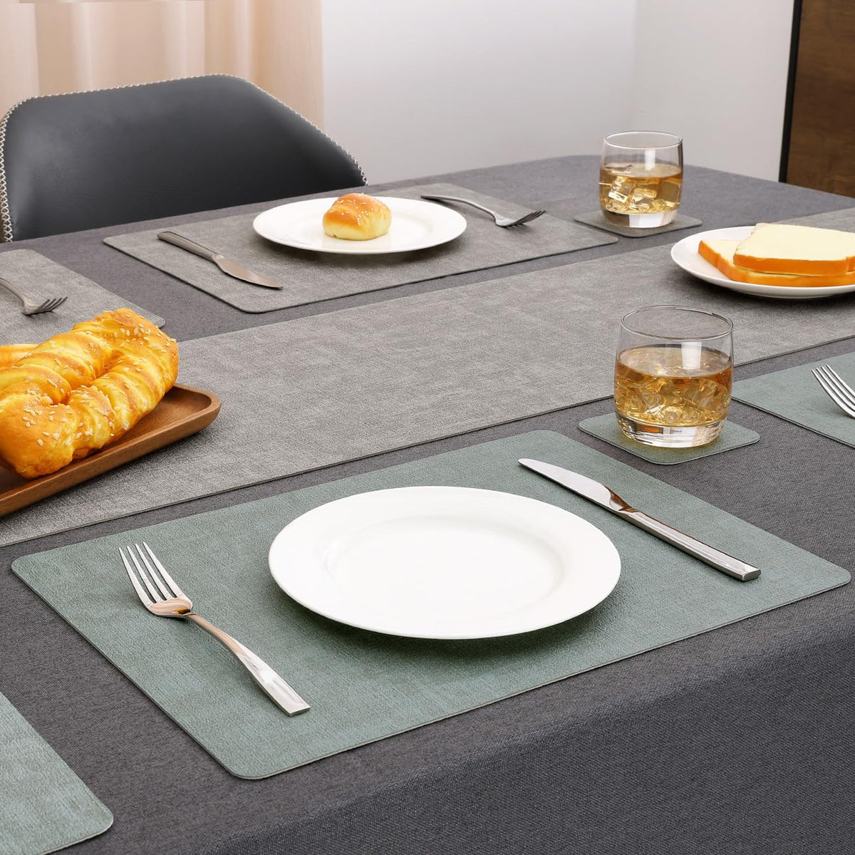 Faux Leather Placemats Set of 4, Reversible Dual-Color Place Mats