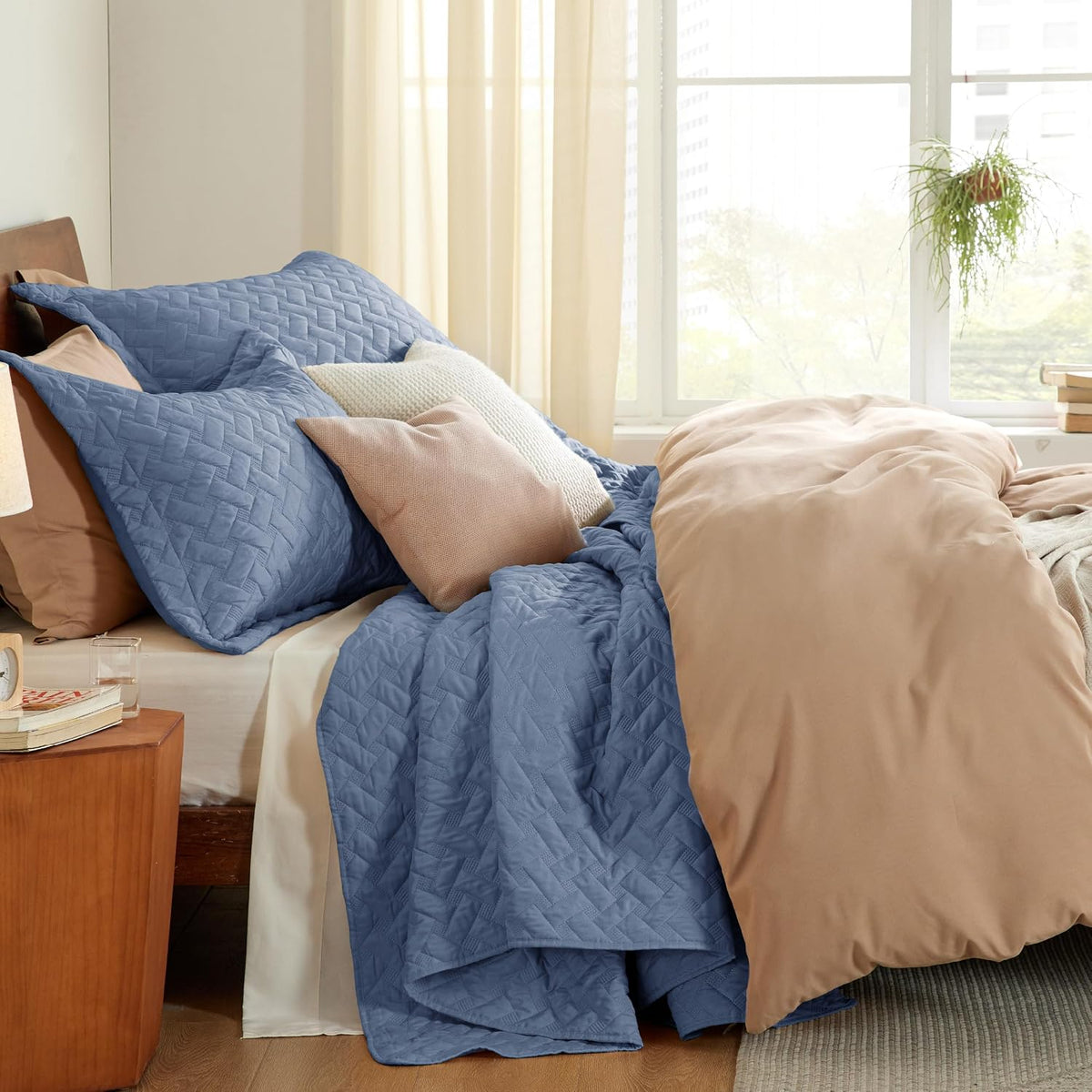 Quilts - Lightweight Bedspreads with Basket Weave Pattern, Soft Quilt Bedding Set, Mineral Blue Comforter