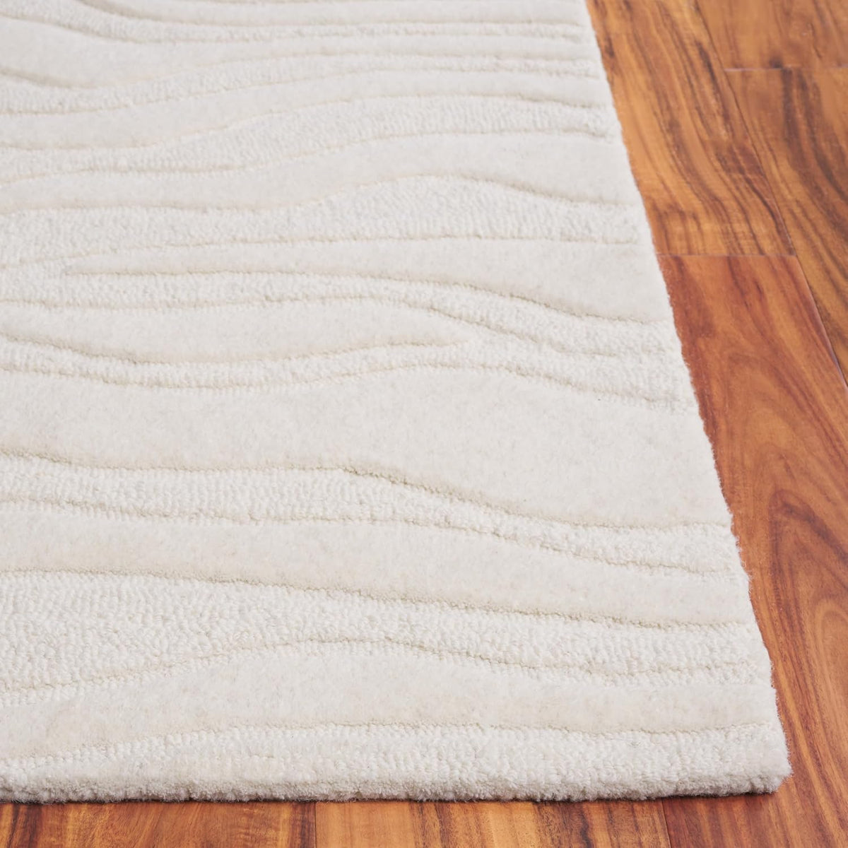 Area Rug - Rodeo Drive - Large - Ivory, Handmade Wool