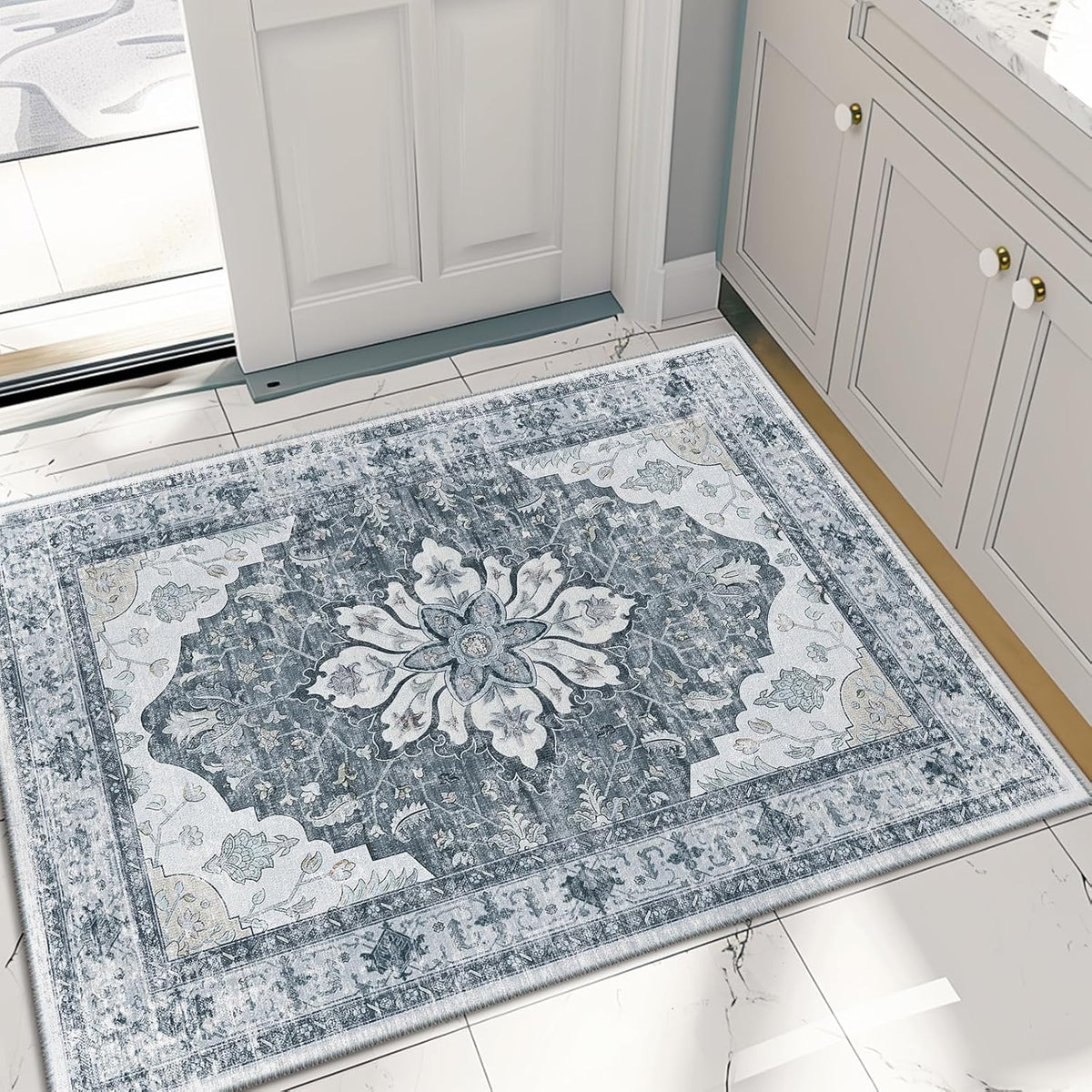 Area Rugs Washable Non-Slip, Floral Vintage Distress Print Pattern Medallion Carpet for Living Room Bedroom Dining Room