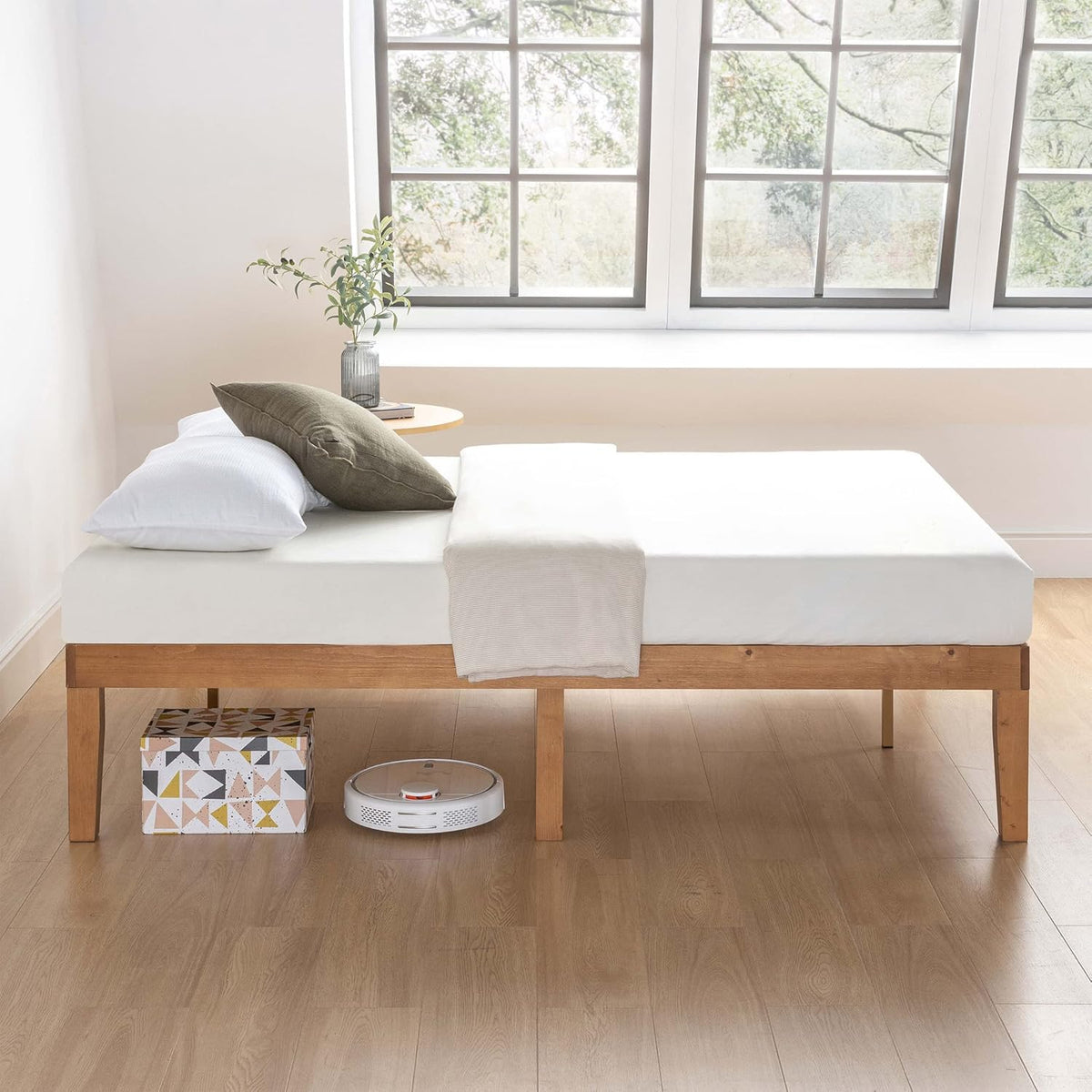 Naturalista Classic 16 Inch Solid Wood Platform Bed with Wooden Slats, Natural Pine, King