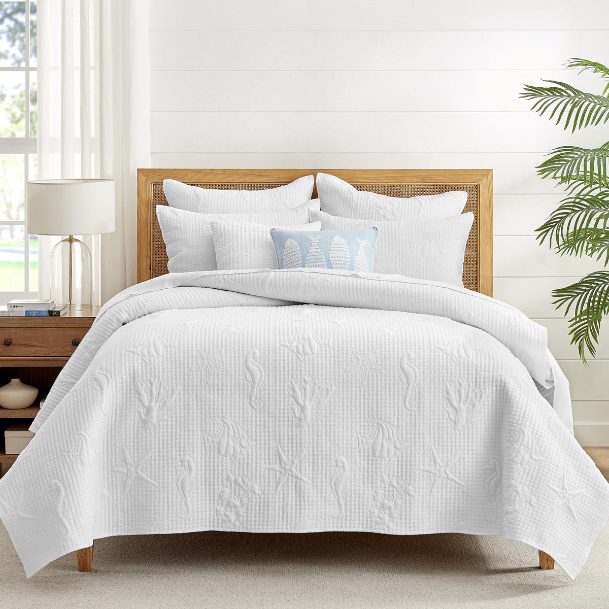Cross Stitch Sea Quilt Set - Quilt and One Standard Sham - Coastal - White - Quilt (68x86in.) and Sham