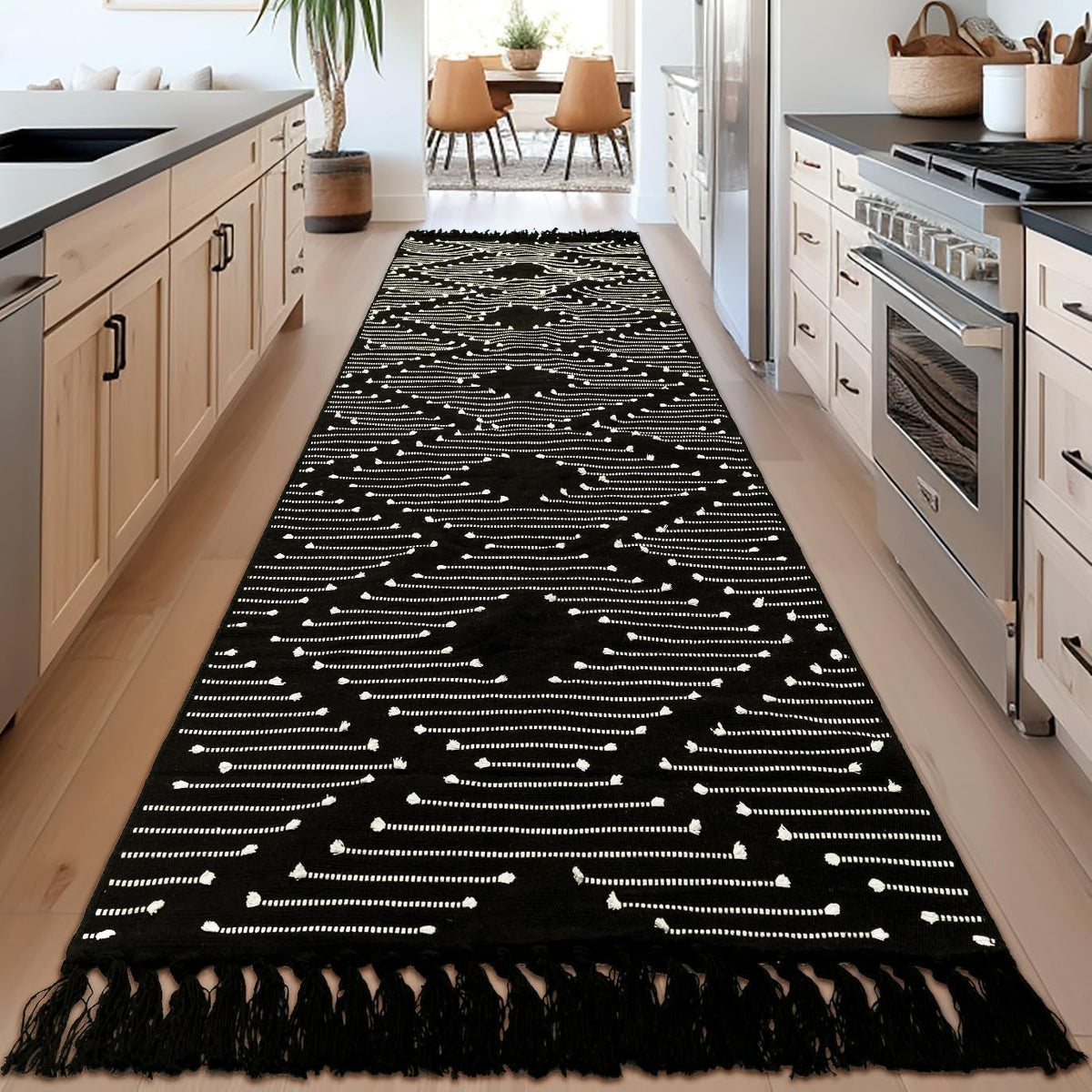 Boho Runner Rug - Washable Long Hallway Rug with Tassels, Thin Woven Farmhouse Kitchen Runner Rugs Cotton Aztec