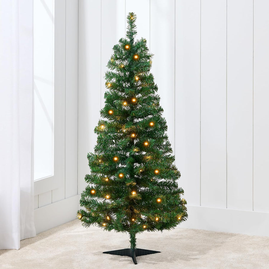Tabletop & Potted Christmas Trees