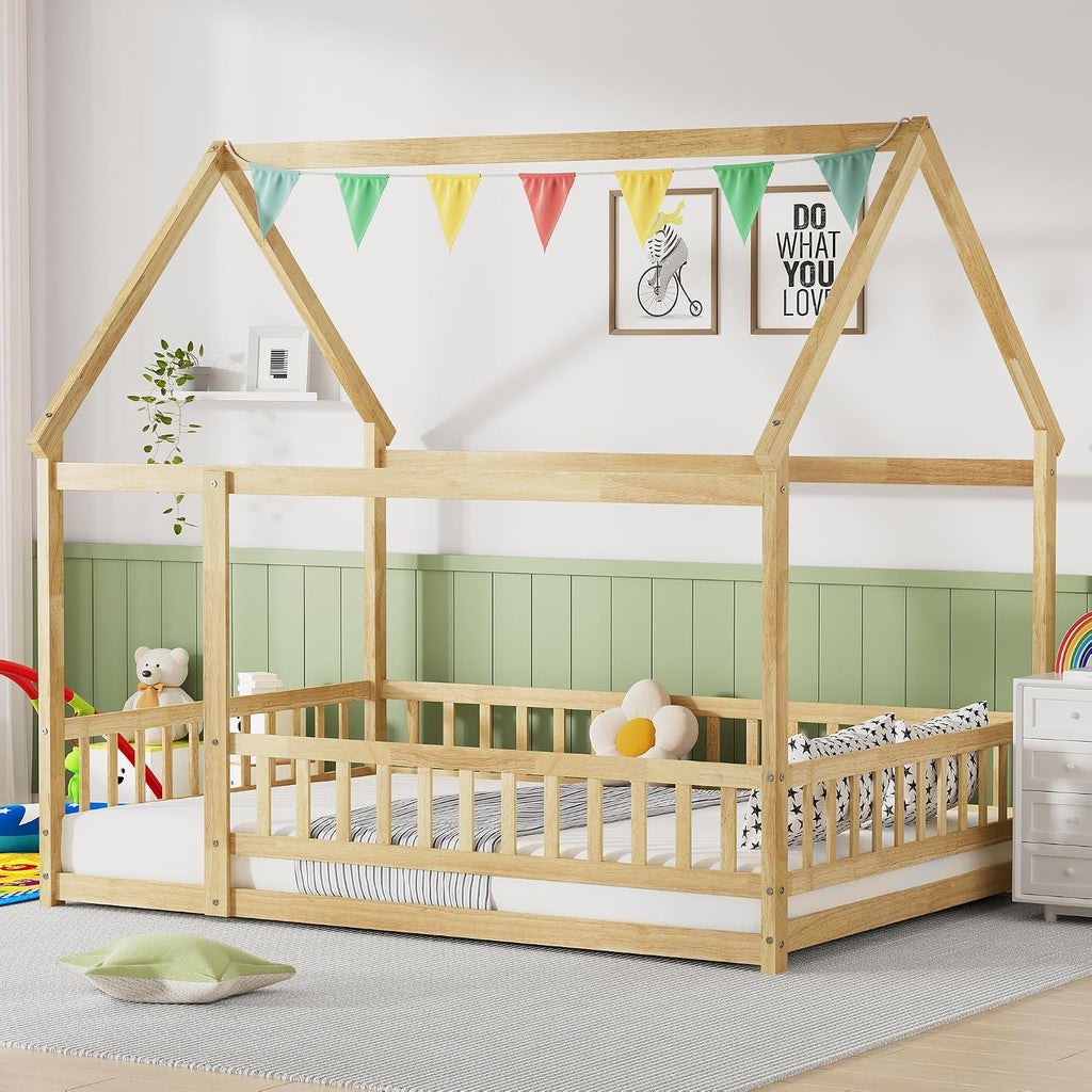 Toddler Floor Bed with Roof and Fence, Natural