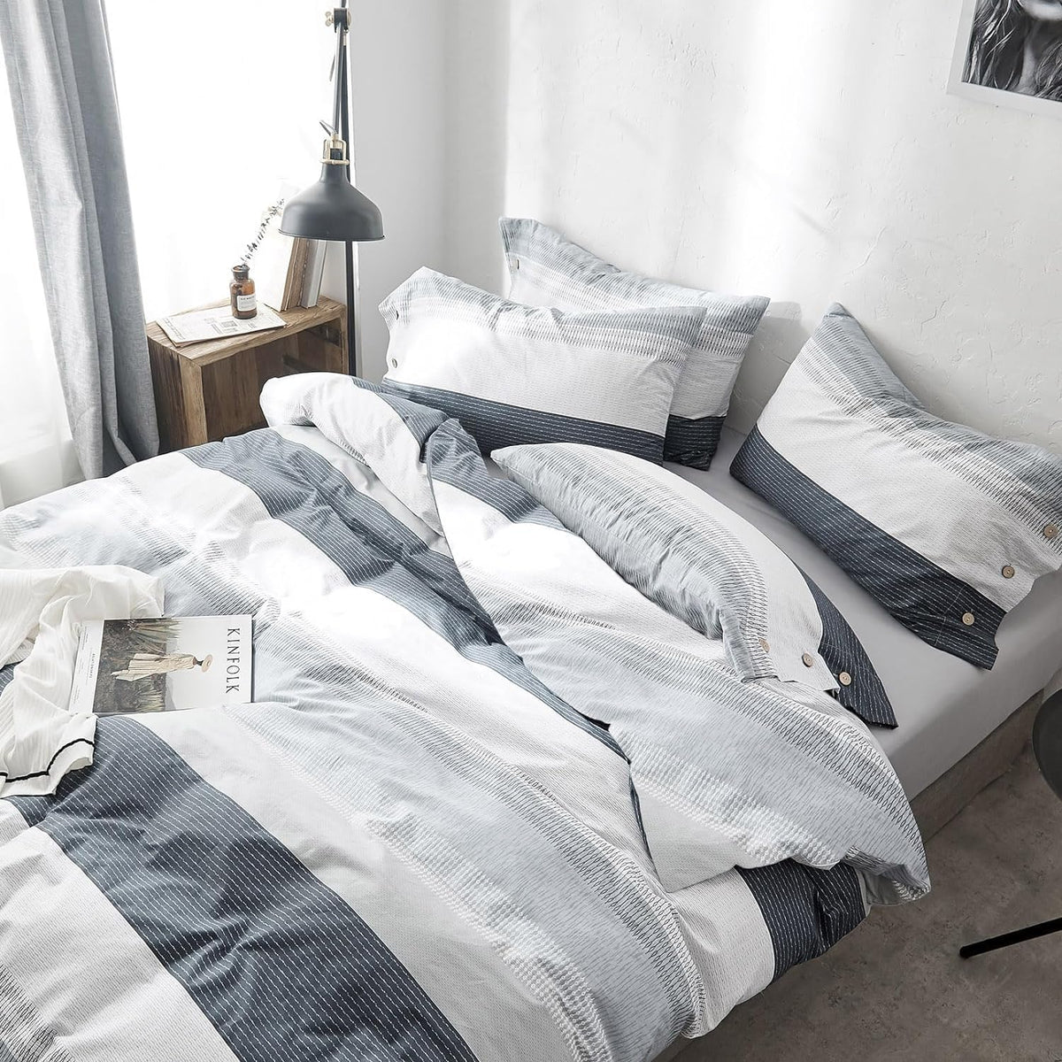Striped Comforter Set, Modern Style Blue Grey Stripes Pattern Printed Bedding Set, Lightweight 3 Pieces