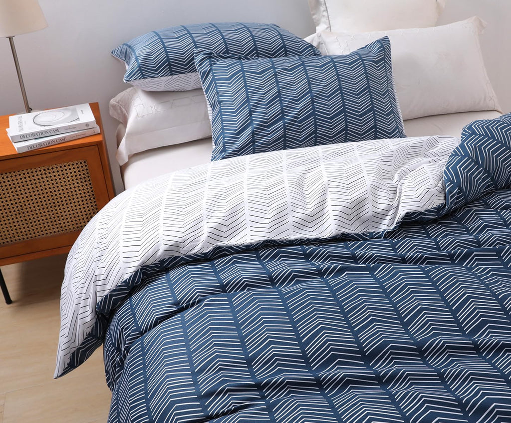 Navy and White Duvet Cover Set, 100% Cotton Bedding, Chevron Geometric Pattern, with Button Closure (3pcs)