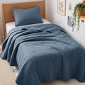 Lightweight Stripe Quilted Quilt Bedding Set