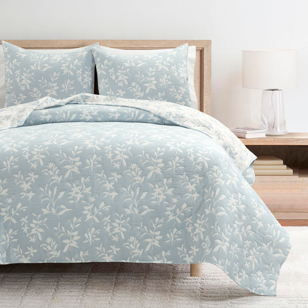 Floral Jacquard Reversible Matelasse Quilt 3 Piece Set Blue - Floral Bedding Set Quilt