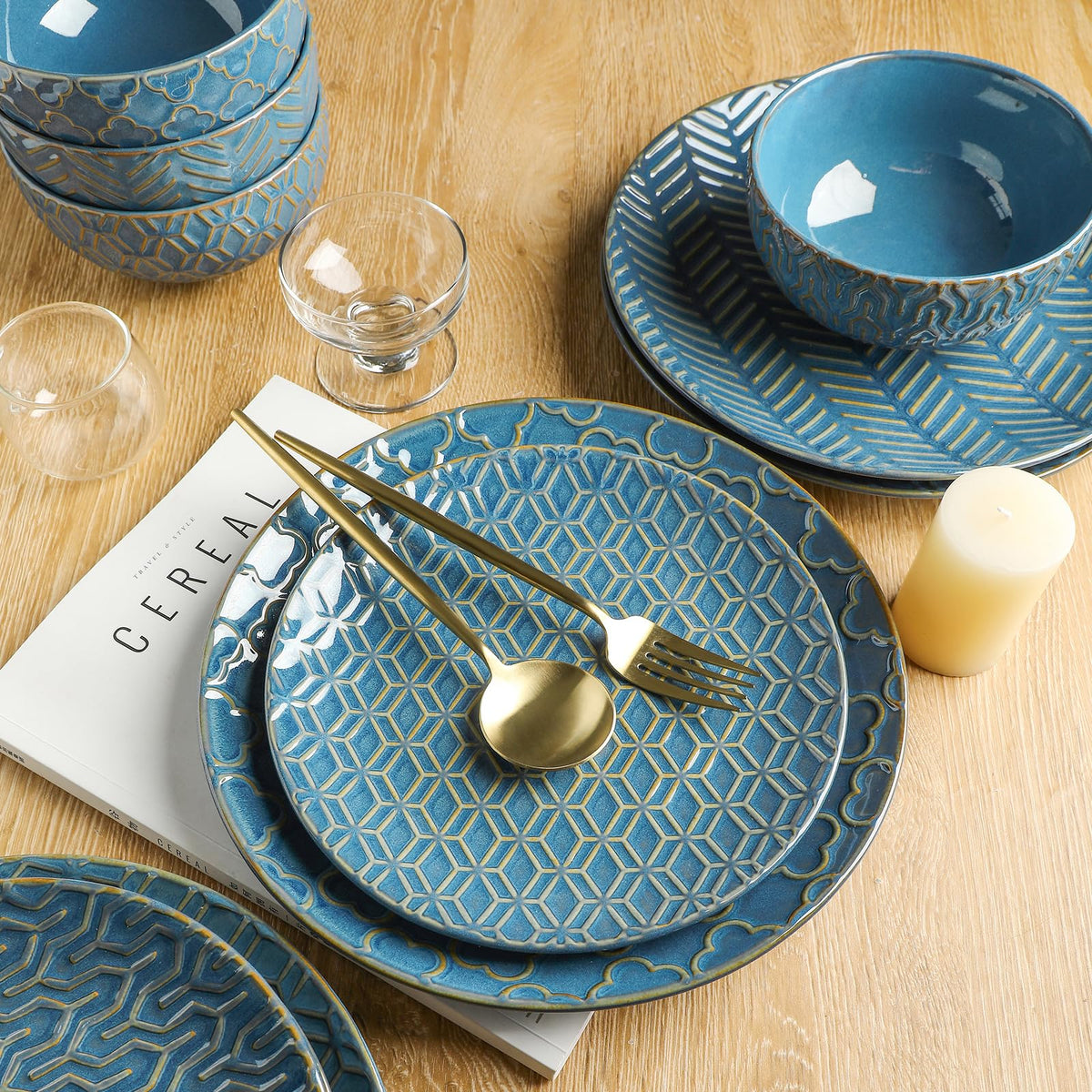 Ceramic Dinnerware Sets for 4, 16 Pieces Embossed Plates and Bowls Sets, Scratch Resistant Dish Set, Microwave, Oven