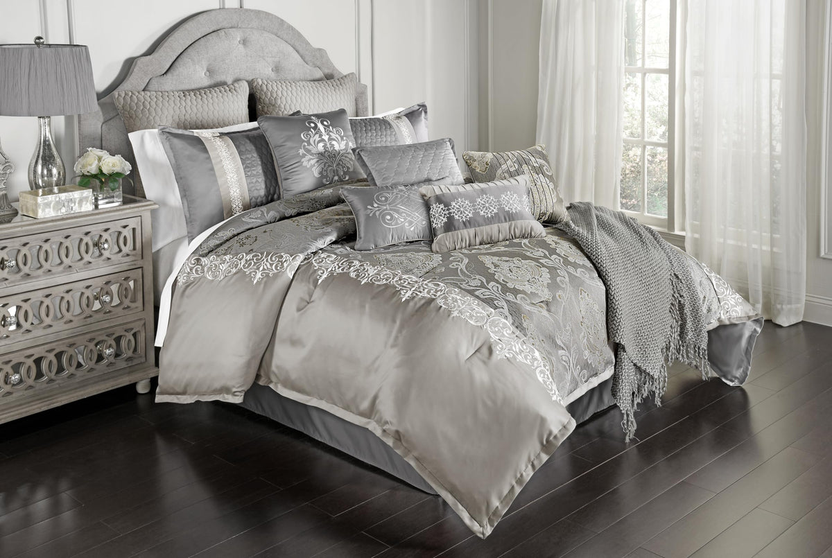 Kacee Comforter Bedding Set, King Size, Platinum Glam Décor, 12 Pieces