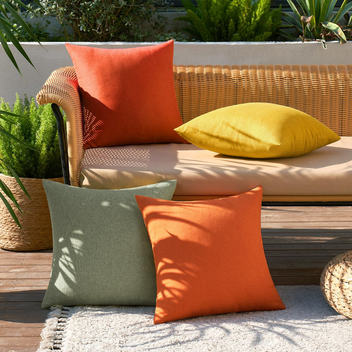 Pack of 4 Decorative Outdoor Throw Pillow Covers Linen Waterproof Pillow Covers Summer Farmhouse Cushion Cases Garden