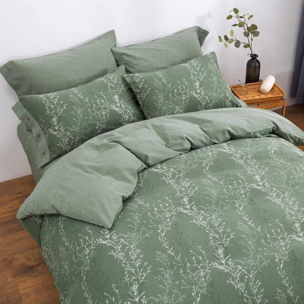 Duvet Cover Set King Size Washed Cotton Yarn, Jacquard Green and White Thin Branch Pattern Floral Style 3Piece