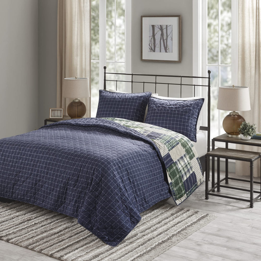 Patchwork Farmhouse Green/Navy Quilt Set, 3pc