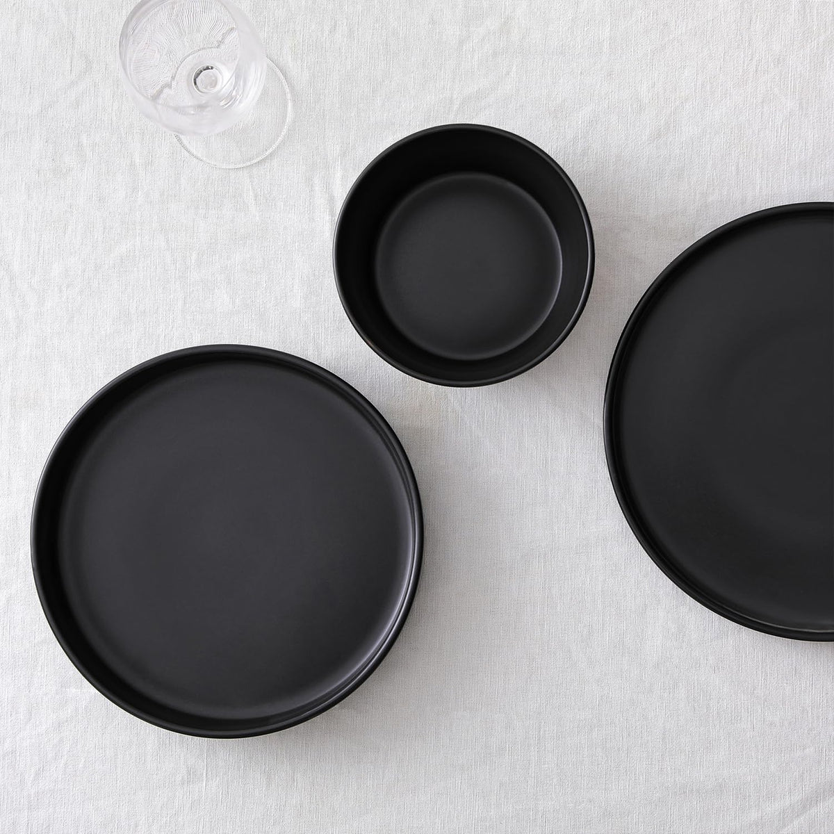 Lain Celina Stoneware 12-Piece Dinnerware Set, Cereal and Pasta Bowls, Black, Coupe