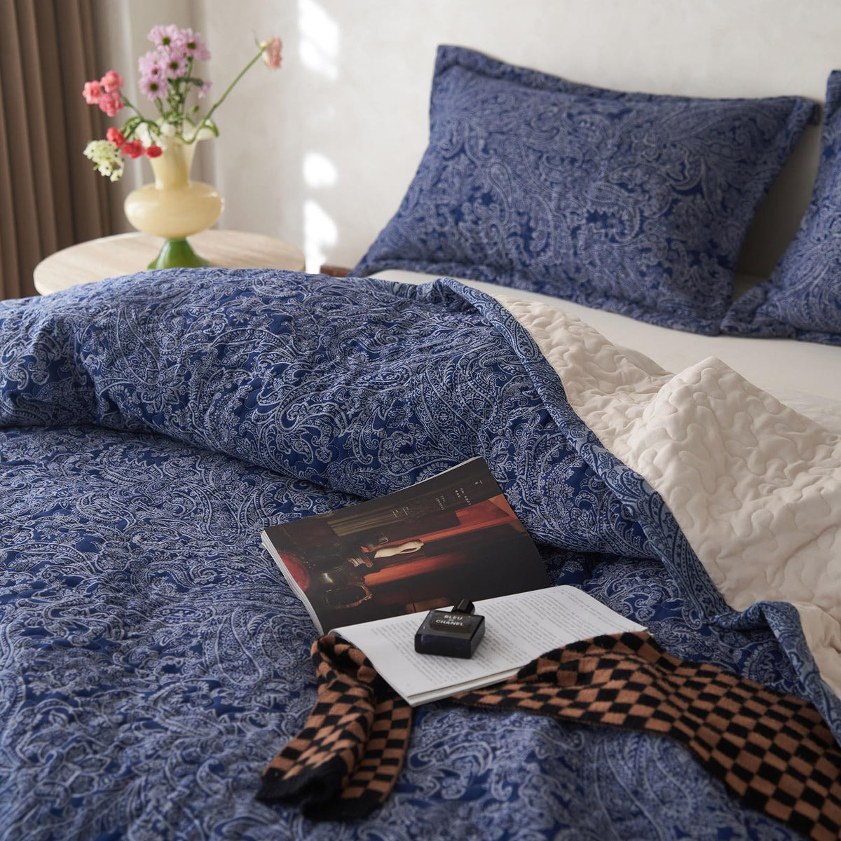 Navy Blue Floral King Size Quilt Set Soft Cotton Double-Layer Neutral Style Paisley Quilt Bedding Set Farmhouse