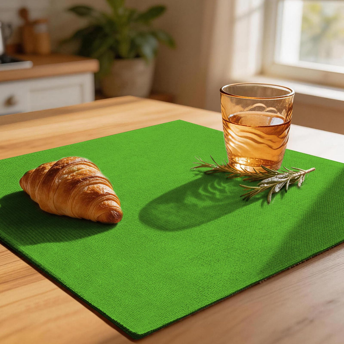 Linen Fabric Placemats Set of 4, Machine Washable, Heat Resistant, Wrinkle Free, Thick Polyester Kitchen Place Mats