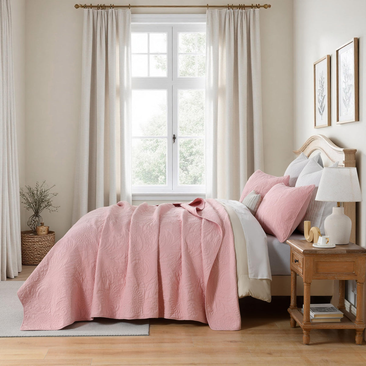 100% Cotton California King Size Quilt Set, Pink Paisley Bedspread