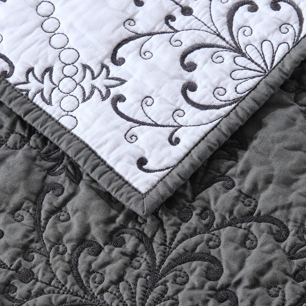 3 Piece Embroidered Floral Quilt Sets Oversize Queen 100% Cotton Quilted Bedspread Reversible Soft Lightweight