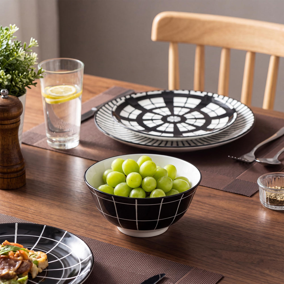 Dinnerware Sets for 6, Plates and Bowls Sets, 24 Pieces Scratch Resistant Dishware Dishes Set, Ceramic Kitchen Dinner