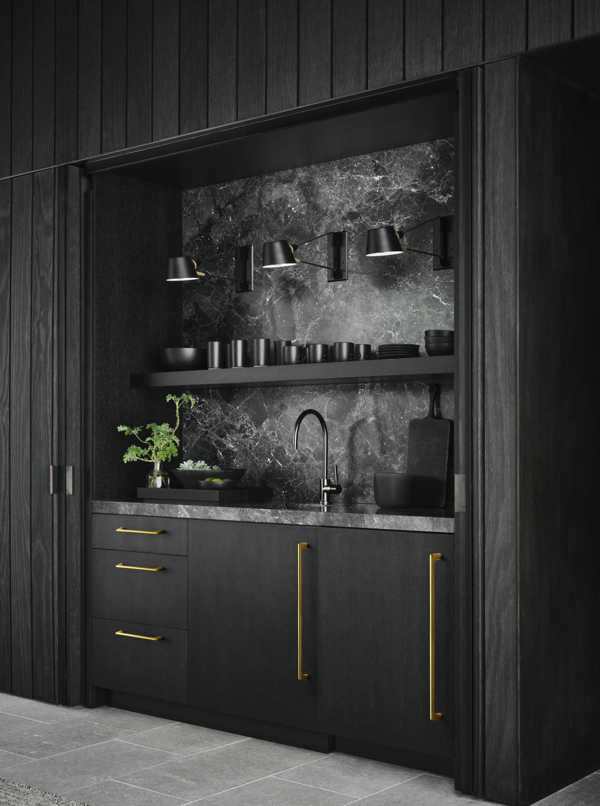 Polished Rich Gold Cabinet Pulls with 12.6'' Hole Centers, Modern Style Zinc Alloy Cabinet Handles for