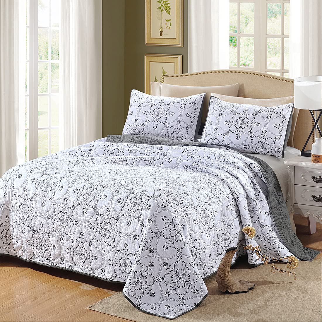 3 Piece Embroidered Floral Quilt Sets Oversize Queen 100% Cotton Quilted Bedspread Reversible Soft Lightweight