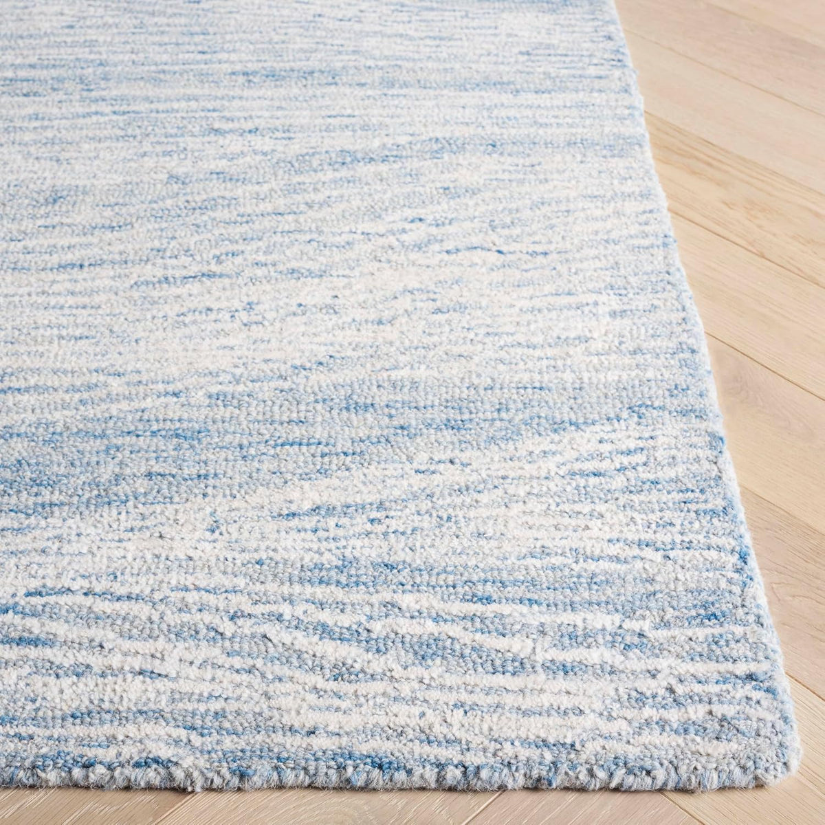 Metro Collection Area Rug, Natural & Ivory, Transitional Design, Ideal for High Traffic Areas in Living