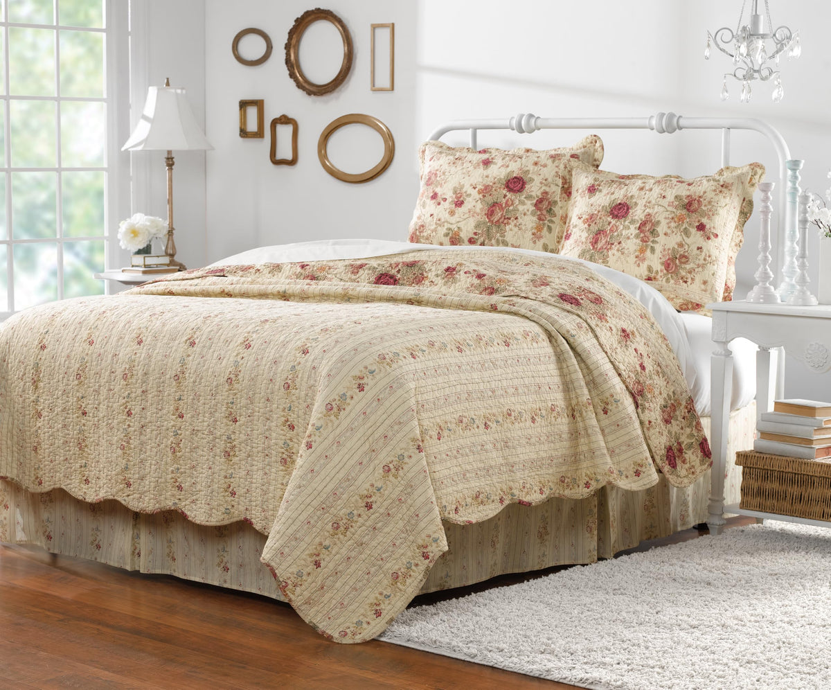Antique Rose 100% Cotton Heirloom-Quality Quilt Set, 5-Piece King/Cal King, Ecru