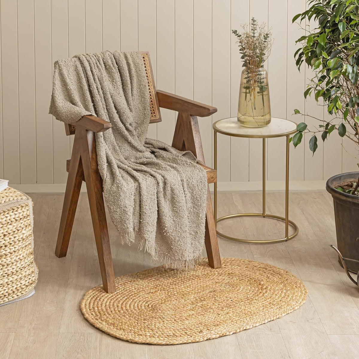 Oval Braided Jute Area Rug | Natural