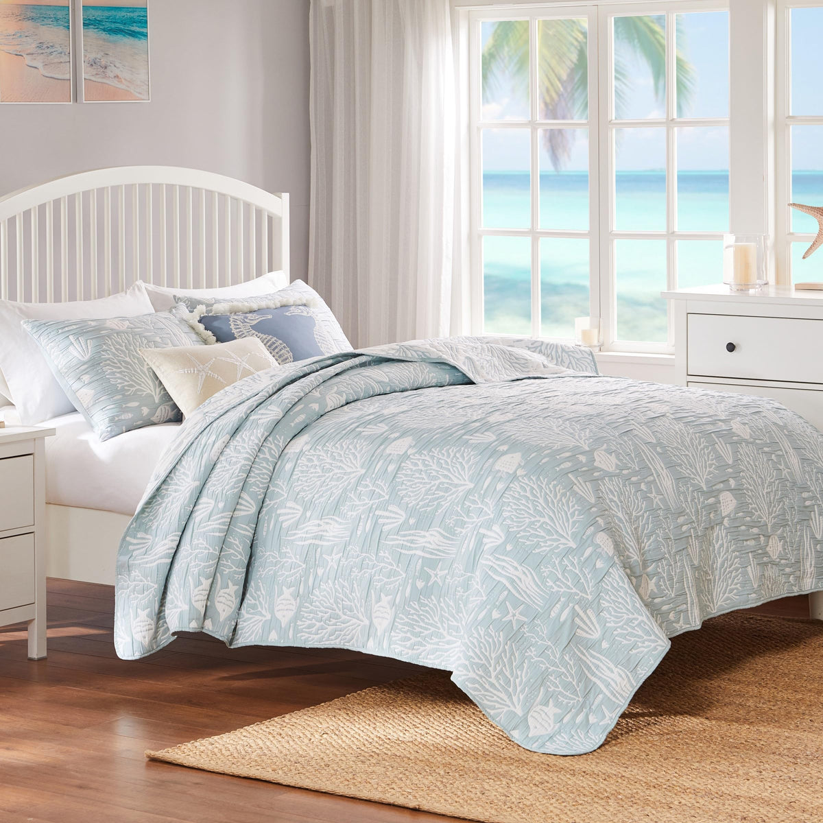 Home Coastal Paradise Reversible Matelassé Coverlet Set, 3-Piece, Marina Seafoam