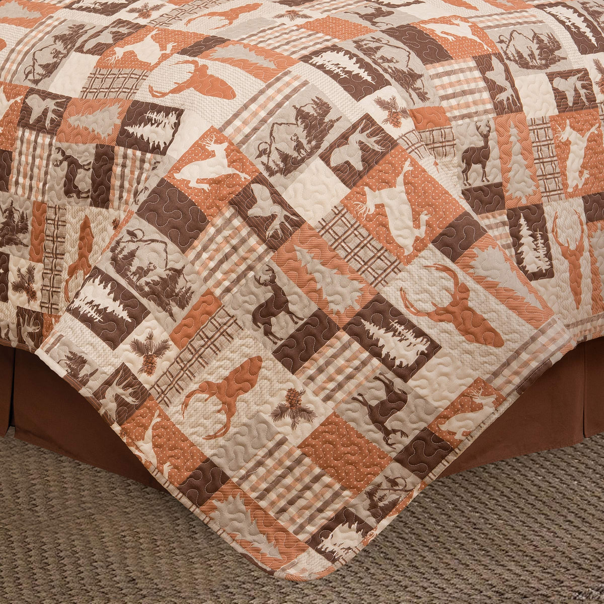 Rustic Buck Ridge Trail Cabin Lodge Deer Stag Pinecone Orange Brown Tan Bed 3-Piece Reversible Lightweight Quilt