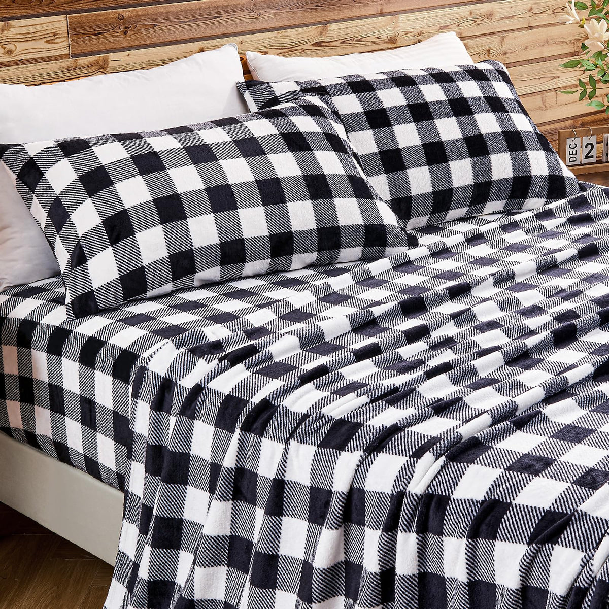 Plaid Flannel Sheet Set, Black and White, 3 Pieces