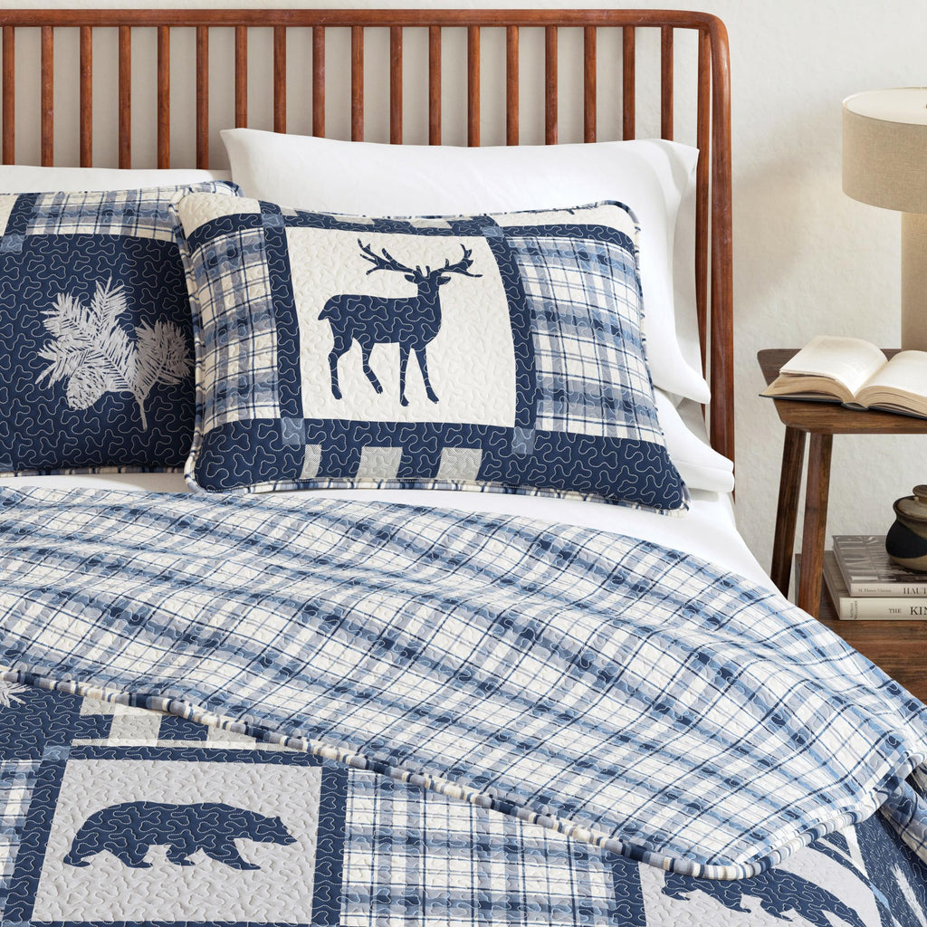 Lodge Quilt Set - 2-Piece Size Rustic Bedding Set - Lightweight