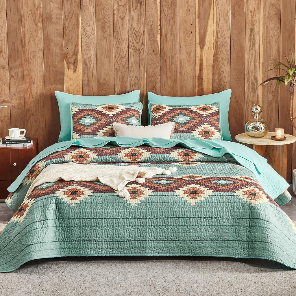 Quilt Set, Aztec Southwestern Rustic Farmhouse Country Cabin with Geometric Pattern, Reversible Lightweight Bedspread