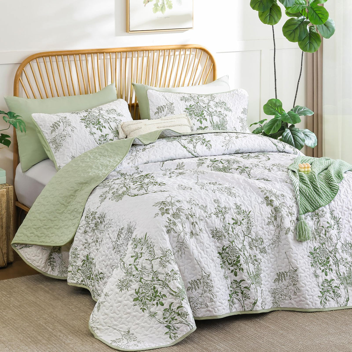 Floral Quilt Set, 3 Pcs Sage Green Bedspreads Coverlets