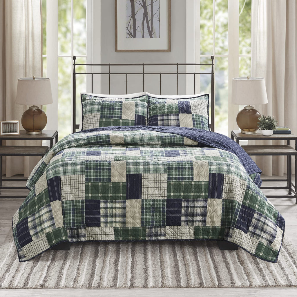 Patchwork Farmhouse Green/Navy Quilt Set, 3pc