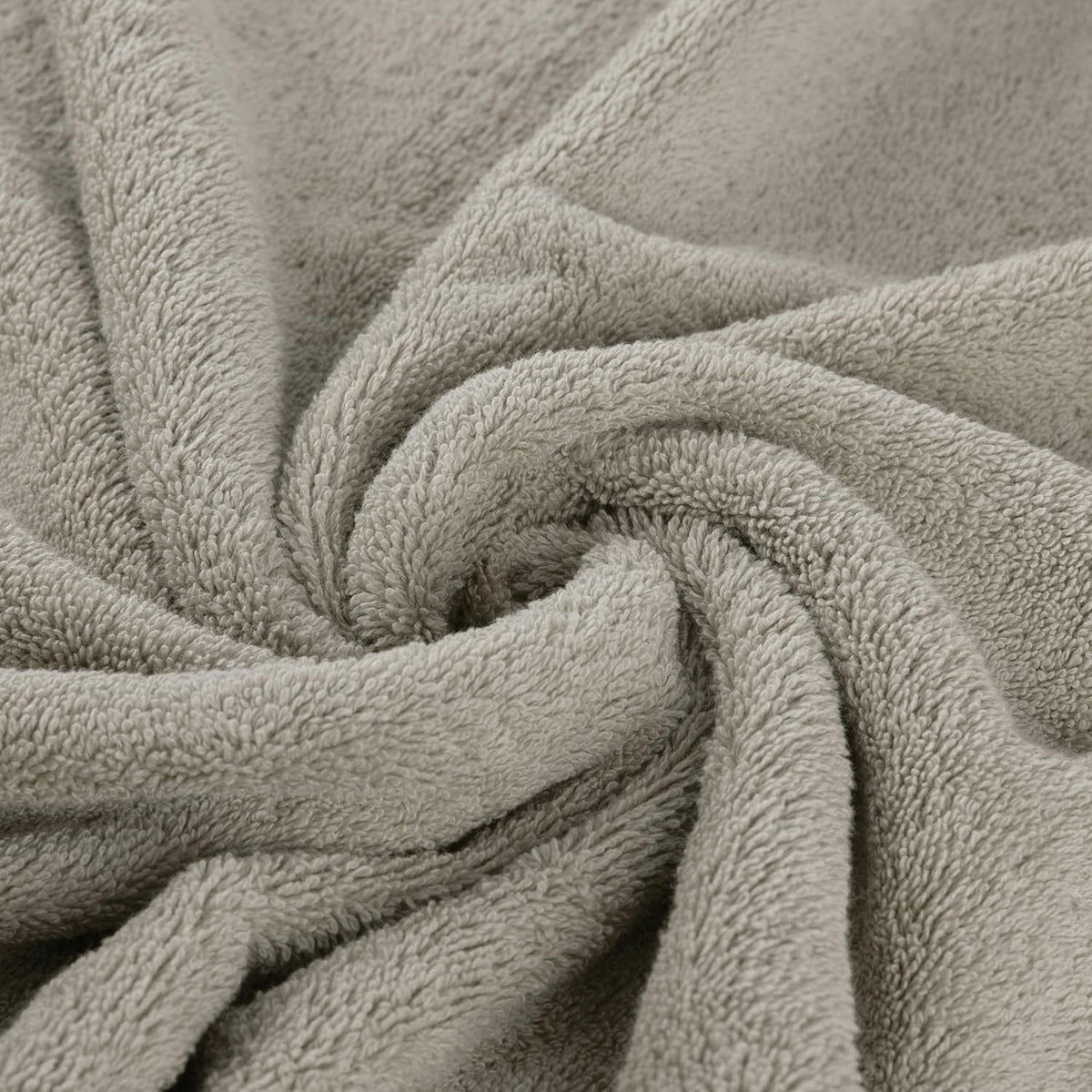 CTT - Luxury 6 Piece Towel Set, 100% Turkish Cotton, Quick Drying, Highly Absorbent & Comfy, Includes 2 Bath Towels